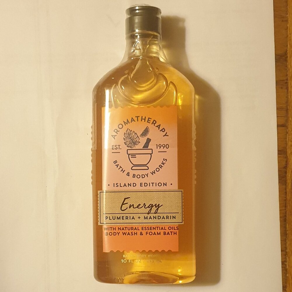 NEW Bath & Body Works Aromatherapy Energy Plumeria & Mandarin Body Wash 10 FL OZ